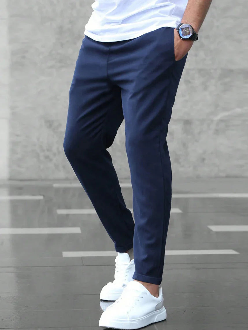 Slim-fit vrijetijdsbroek voor moderne mannen • Jonas  Konf™
