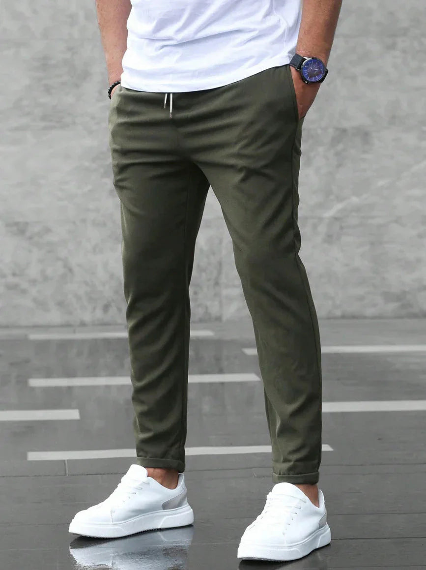 Slim-fit vrijetijdsbroek voor moderne mannen • Jonas  Konf™